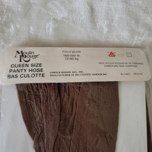 Vintage Moulin Rouge Queen Size Pantyhose. 160-200 Lbs. Spice - Picture 6 of 6